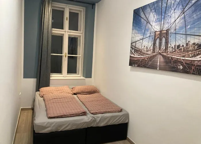 Roland Downtown - Korut Apartment *