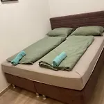 Apartamento Roland Downtown - Korut