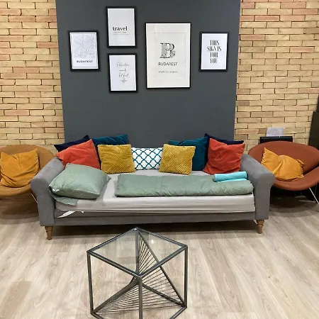 Roland Downtown - Korut Апартаменты *